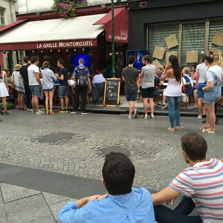 Apartamento Quartier Montorgueil, voie piétonne, dans un immeuble du XVème París Exterior foto